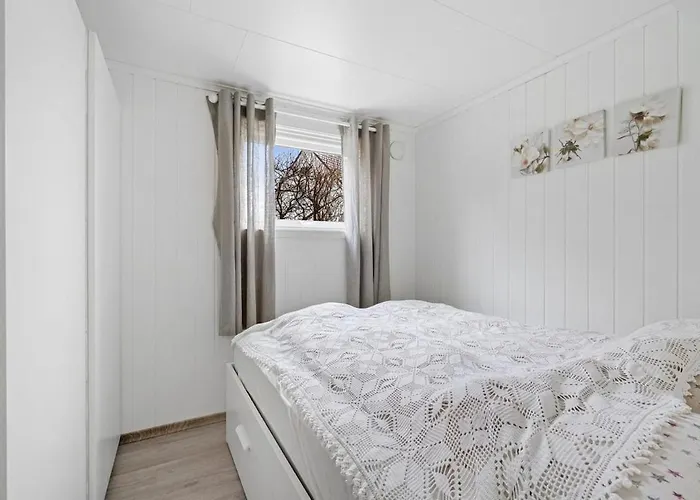 Daire Flat In Near Airport *
